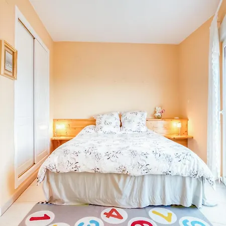 Vakantiehuis Pet Friendly In With Kitchen Dénia