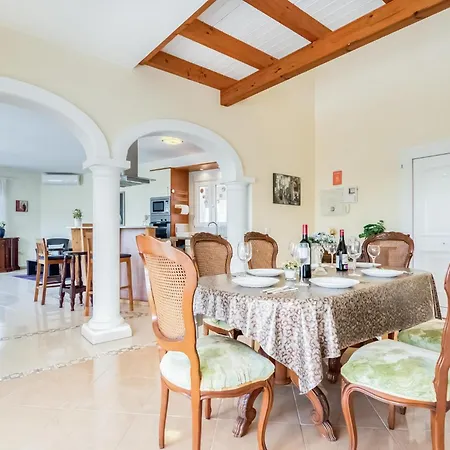 Pet Friendly In With Kitchen Vakantiehuis Dénia