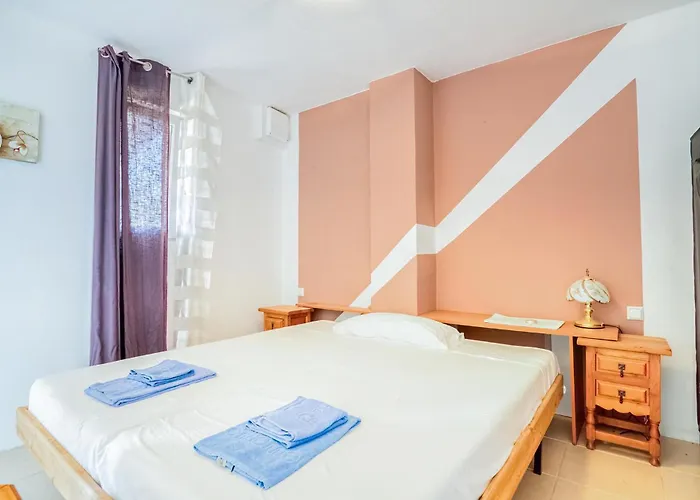 Σπίτι διακοπών Pet Friendly In With Kitchen